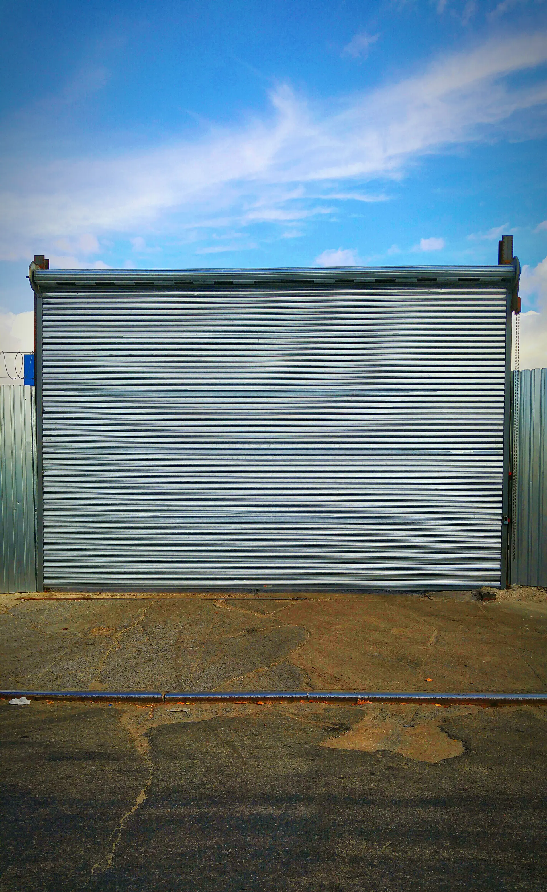 Cutting Heat Loss with High Speed Roller Shutters
